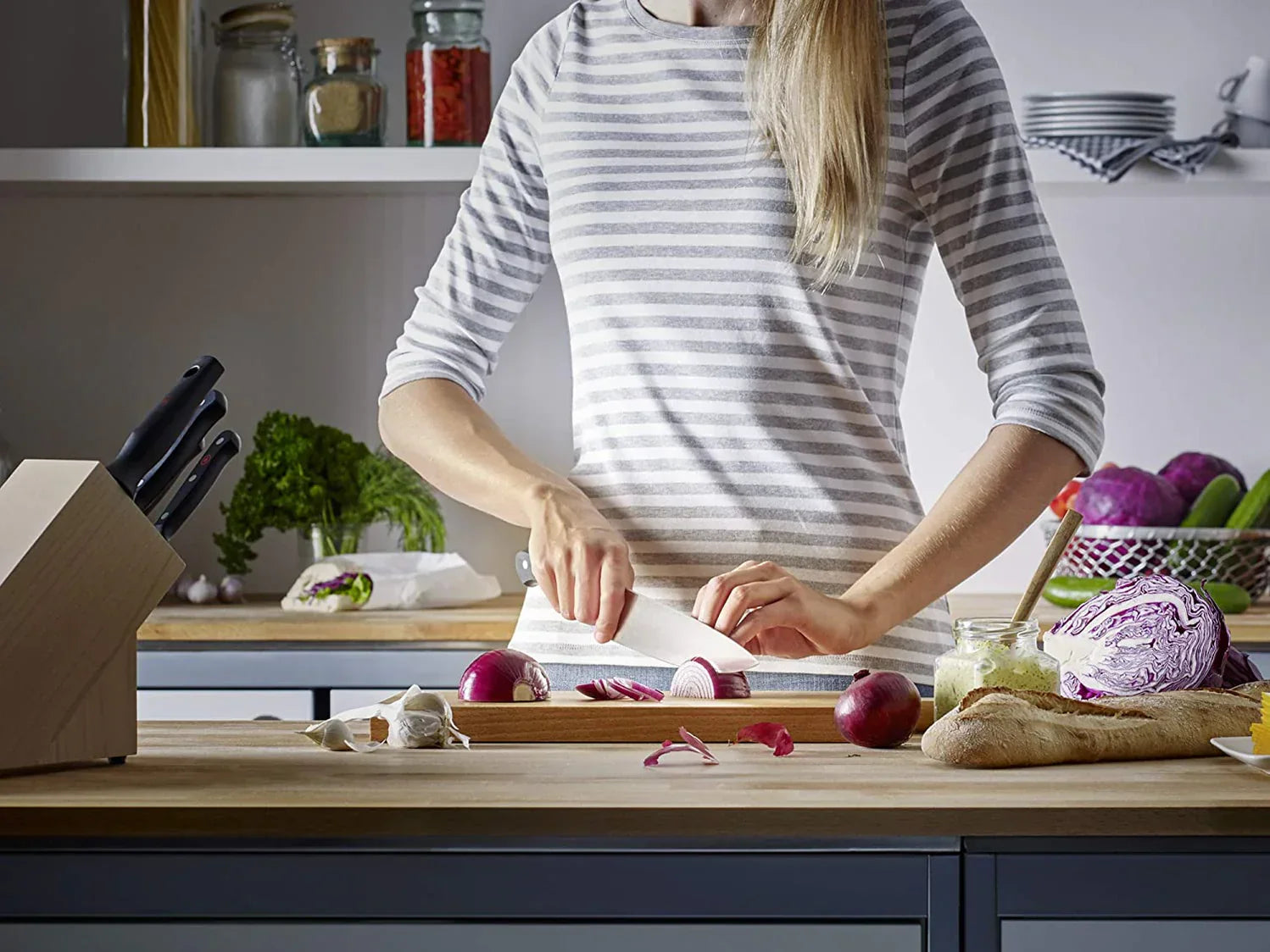 Mastering Your Kitchen: Professional Chef's Guide to Essential Knives