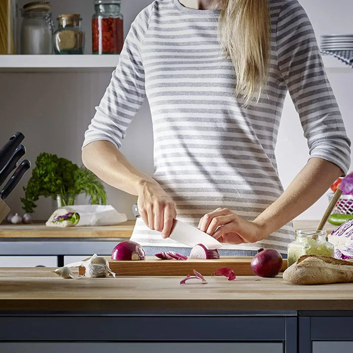 Mastering Your Kitchen: Professional Chef's Guide to Essential Knives