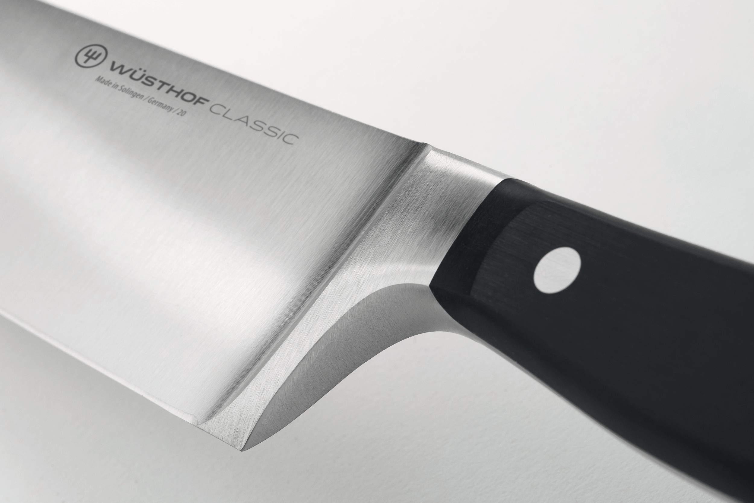Wusthof Classic 3pc Starter Knife Set - 20cm Chef's, 16cm Utility & 9cm Paring 1120160301