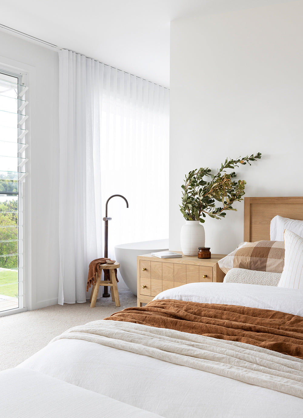 Dover American Oak Bed – King Size