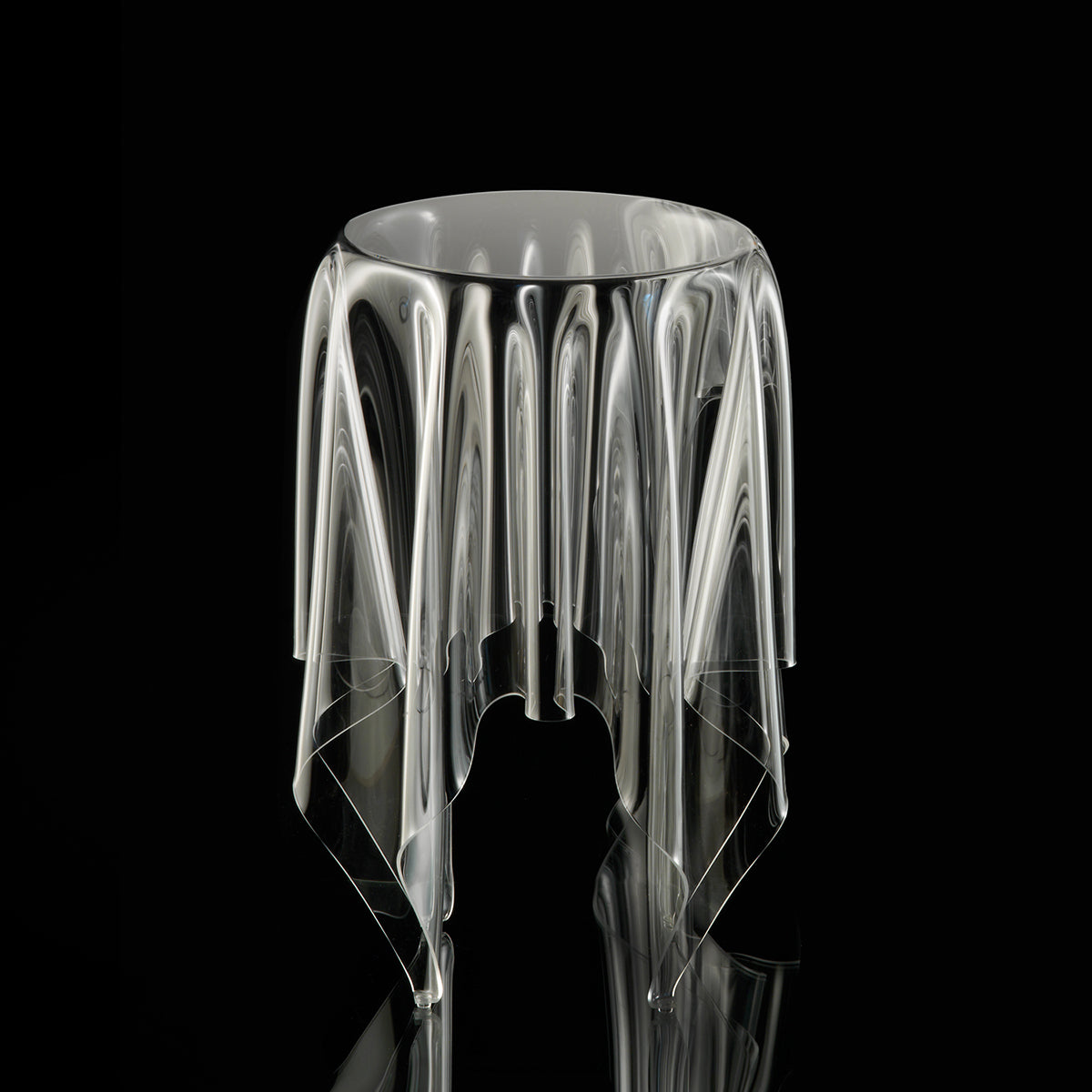 Essey Illusion Tall Clear Table | John Brauer